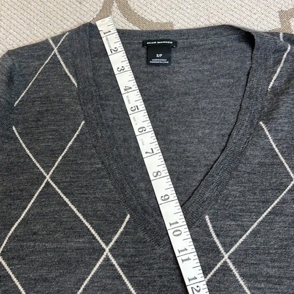 Club Monaco 100% merino wool v-neck diamond print argyle lightweight sweater - Picture 10 of 11